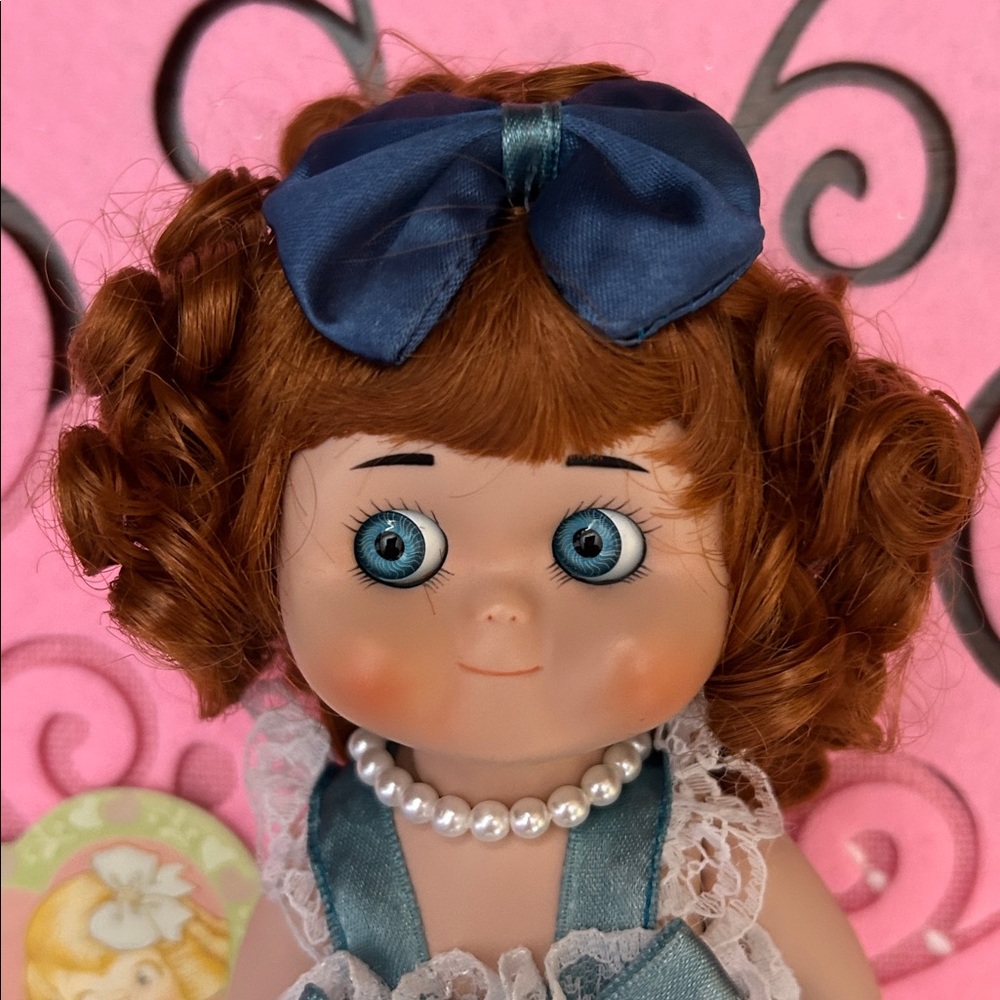 Dolly Dingle “Zircon Bumbles” Doll